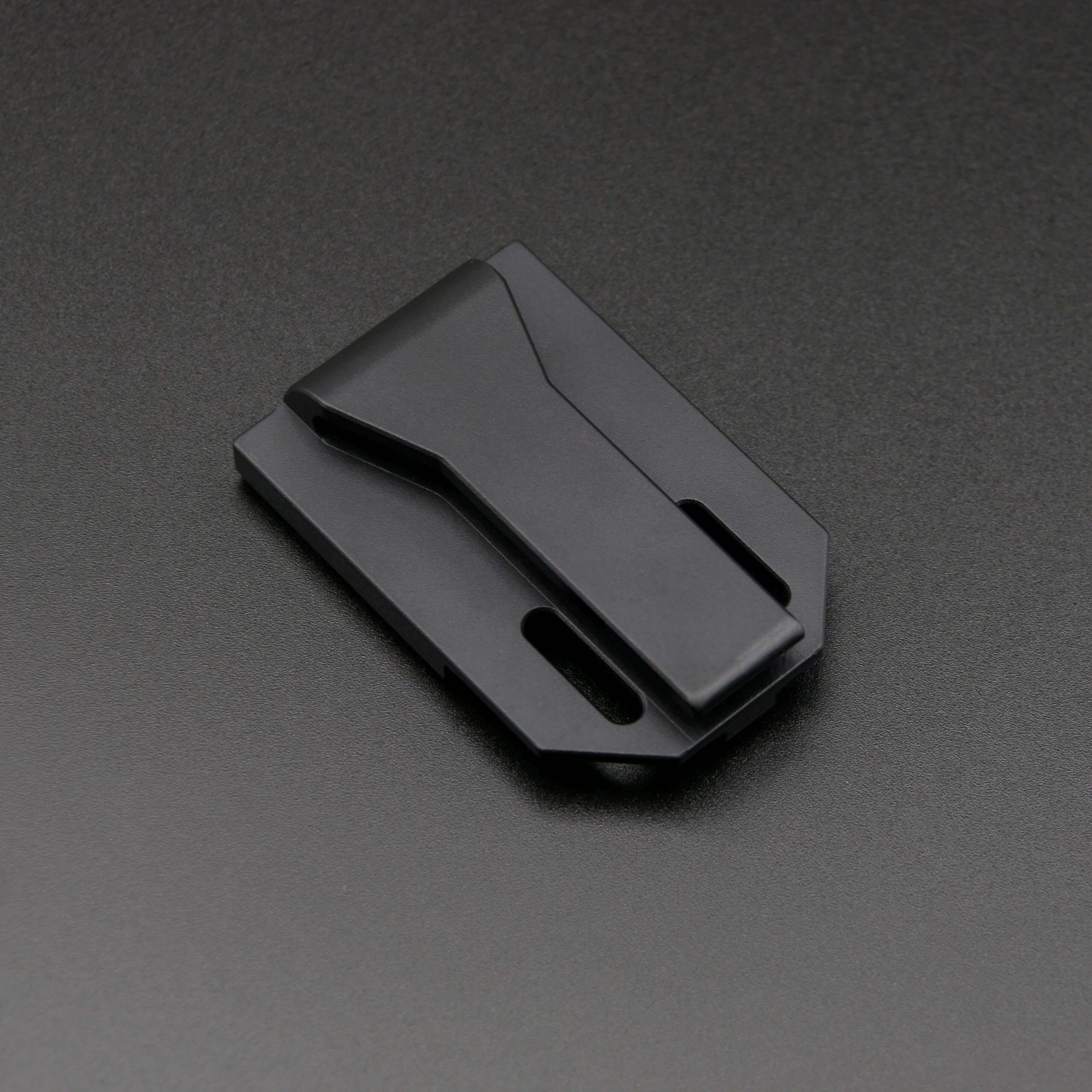 Clip de cinturón de sable - Image 4